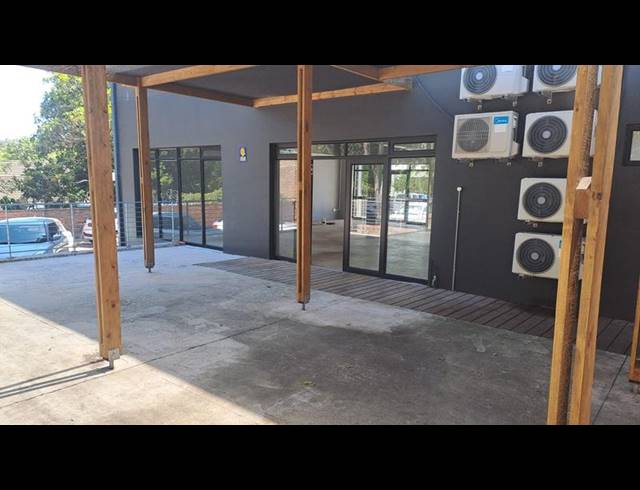 BUSINESS PROPERTY TO RENT IN WALMER